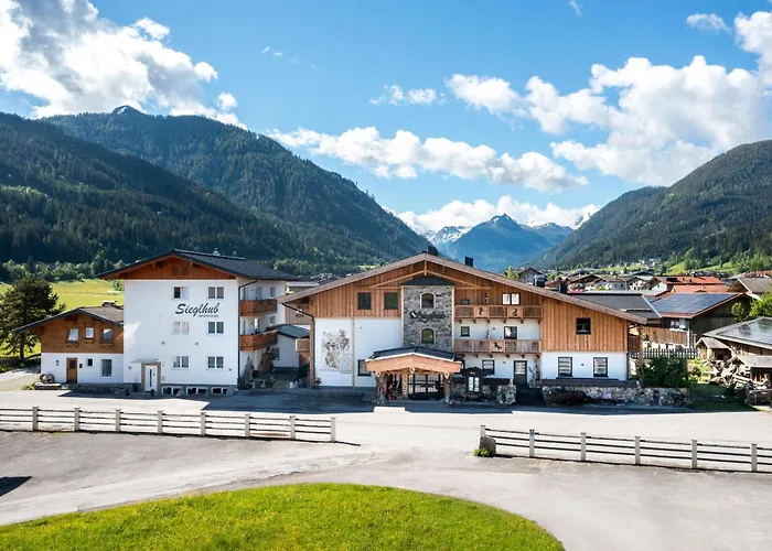 Sieglhub Chalets - Appartements - Hotel 3* Flachau